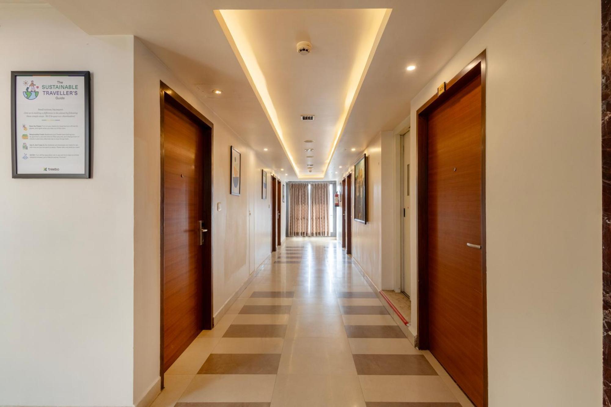 Treebo Premium Twin Star Hotel Chennai Exterior photo