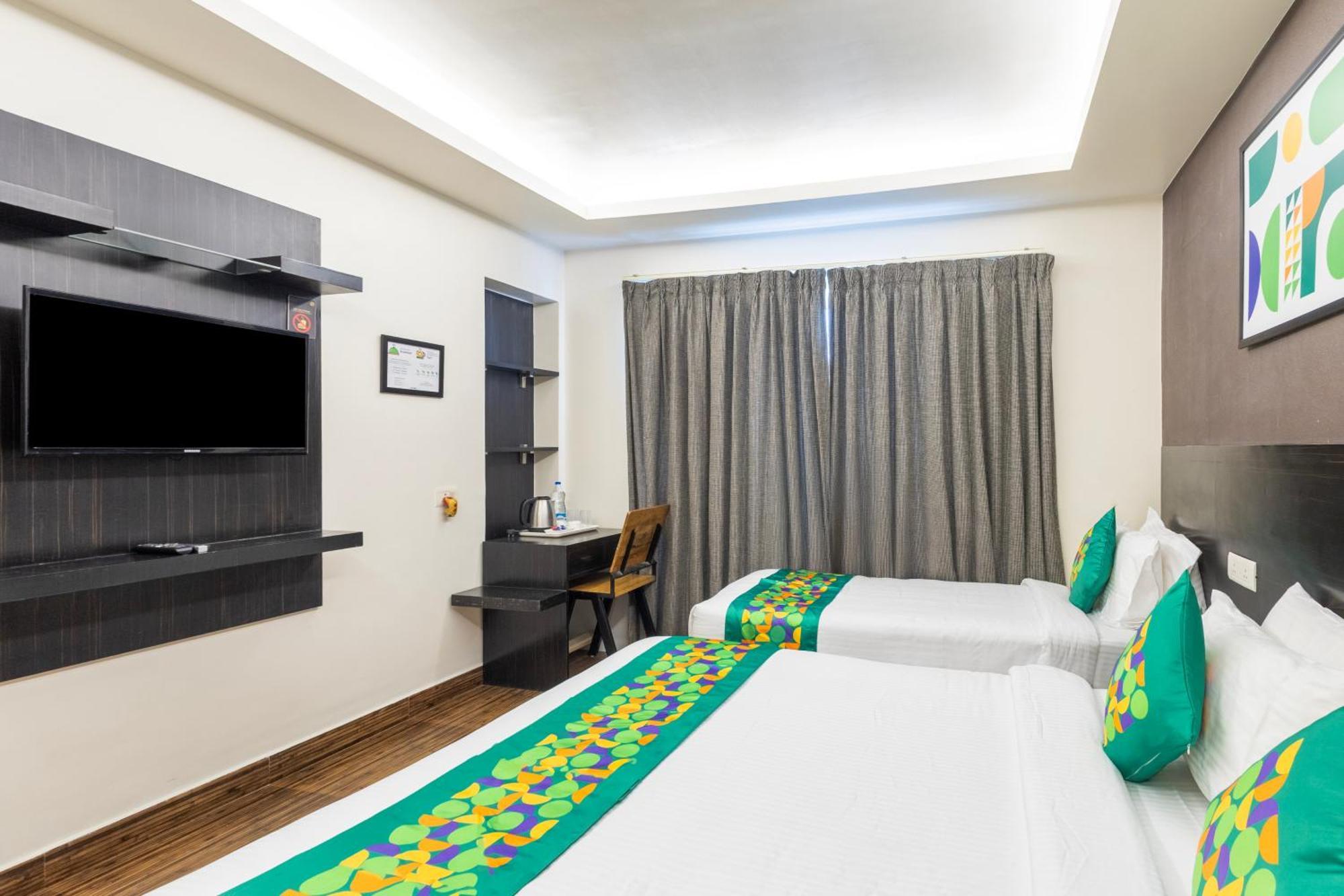 Treebo Premium Twin Star Hotel Chennai Exterior photo