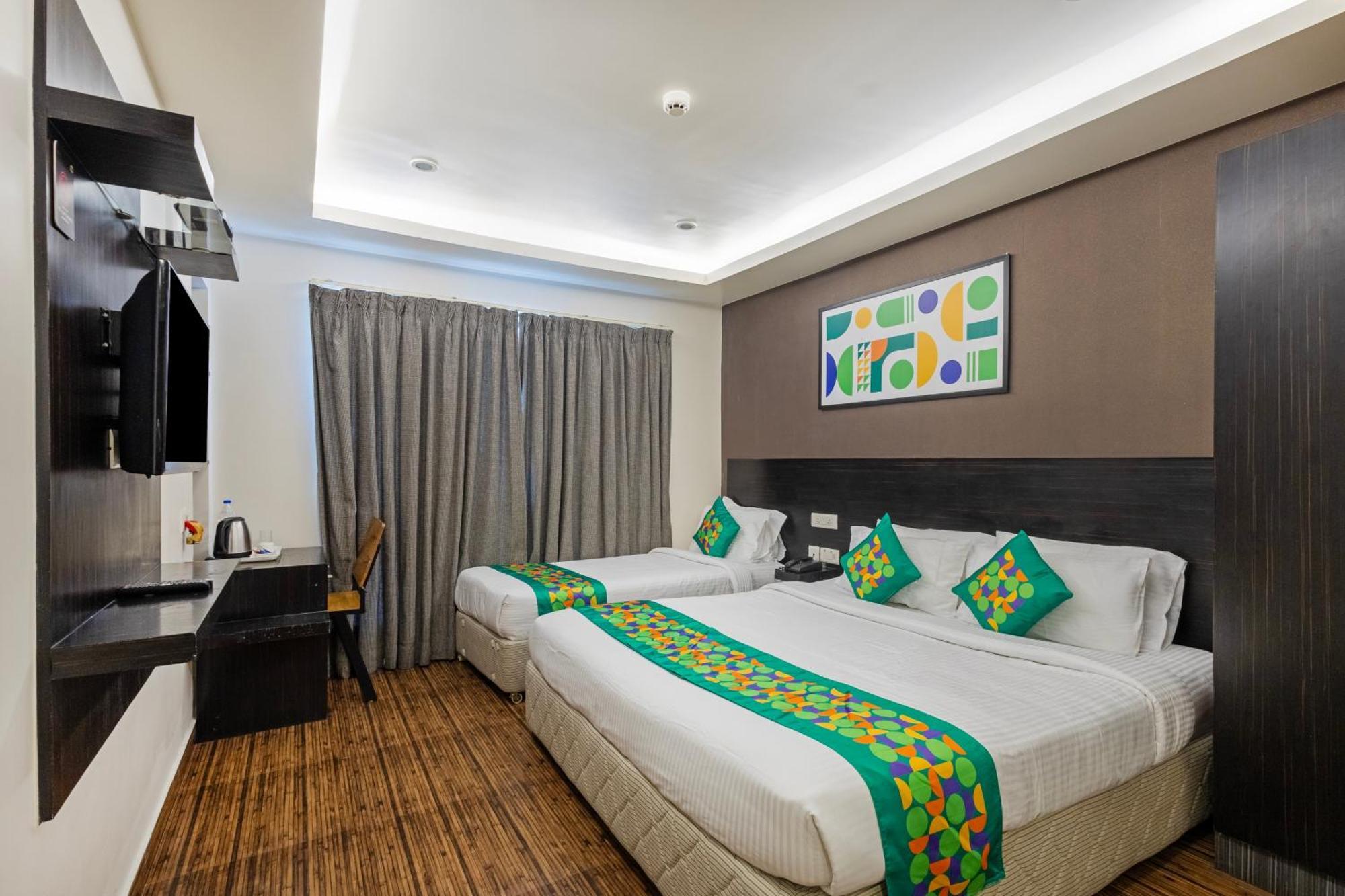 Treebo Premium Twin Star Hotel Chennai Exterior photo