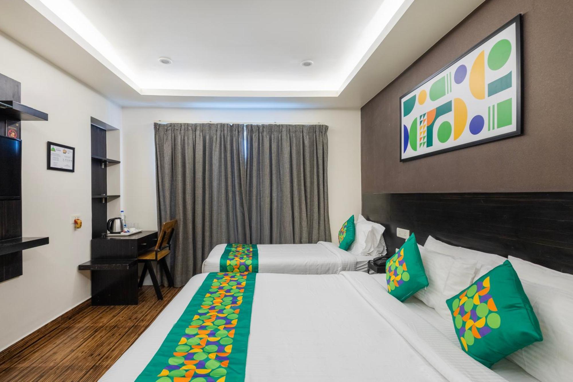 Treebo Premium Twin Star Hotel Chennai Exterior photo